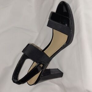 Liz Claiborne* Dara* Wide Strap* High Heel Sandle* Black* Sz 9